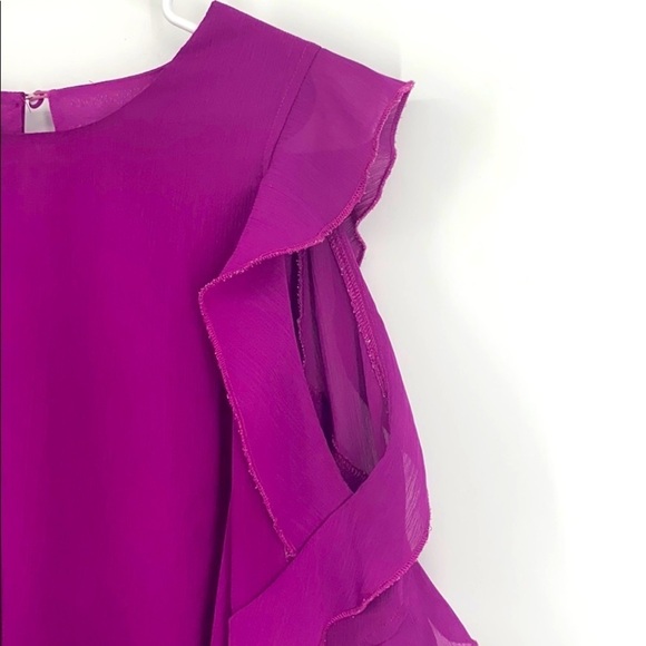 SHEIN Cold shoulder ruffle sleeves blouse - Picture 3 of 5